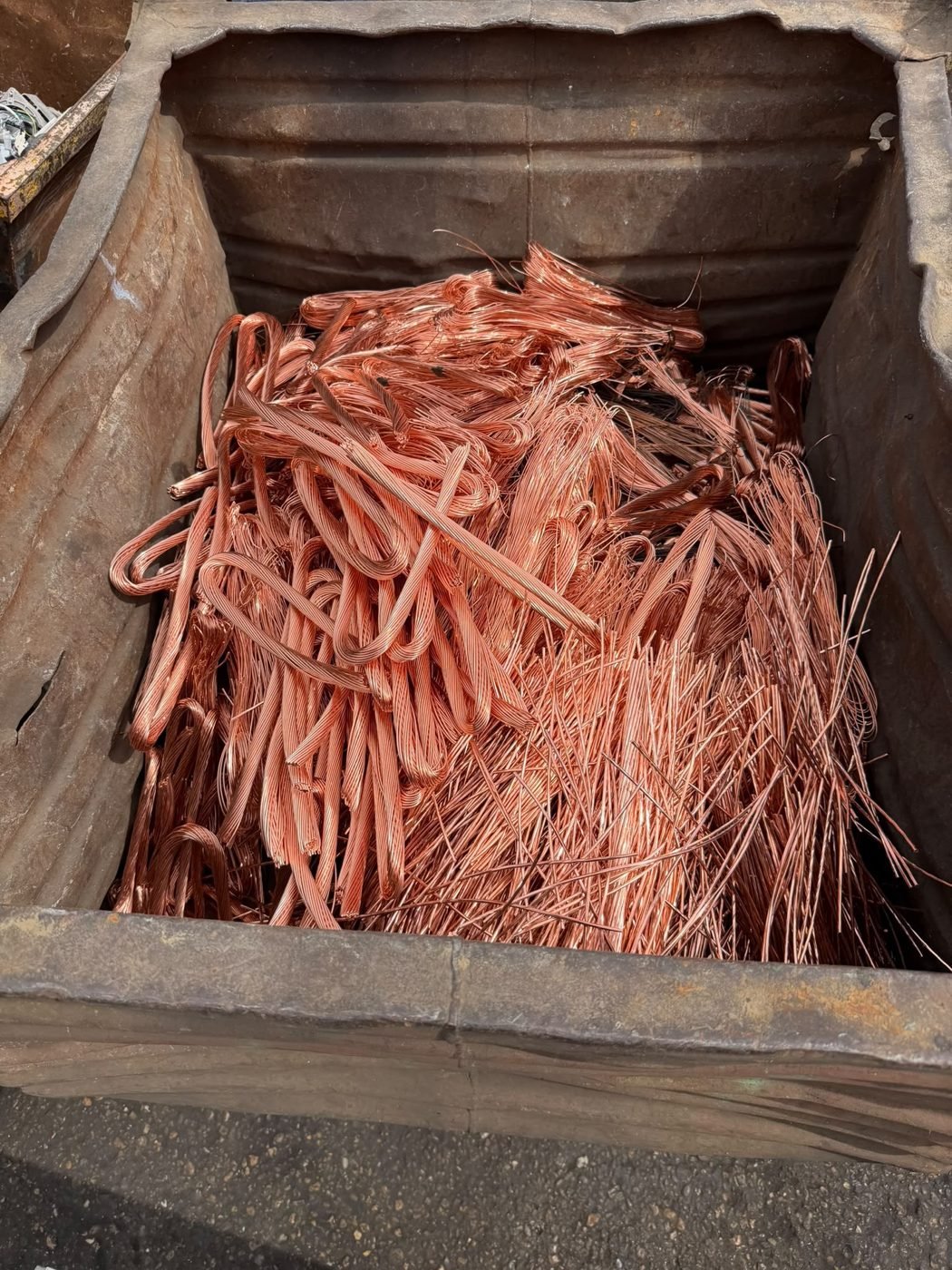 Sorted copper wire scrap